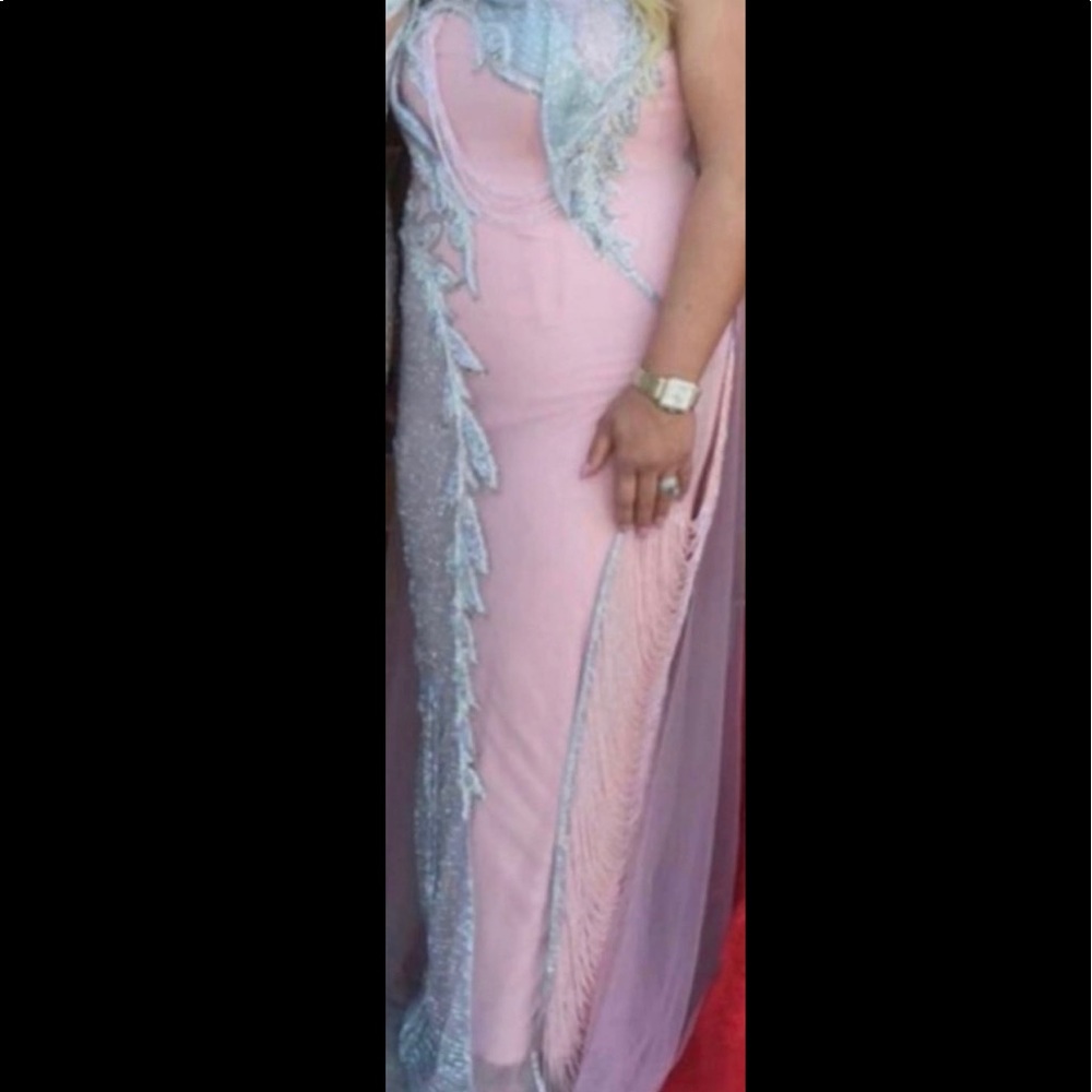 Dress - Picture 2 of 3